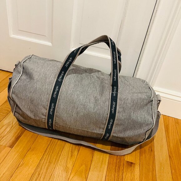 JP Morgan Banker Duffle Bag NEW, Authentic VERY RARE~! - Picture 5 of 7